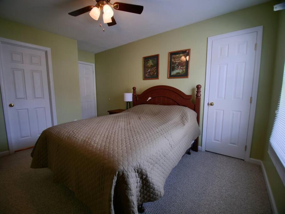 The 737 - Games & Good Times In The Smoky Mountains! Villa Pigeon Forge Eksteriør bilde